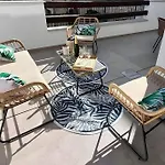Apartamento Modern With Swimming Pool And Terraces
