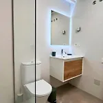 Modern With Swimming Pool And Terraces Apartamento *