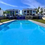 Modern With Swimming Pool And Terraces Torrevieja