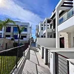 Apartamento Modern With Swimming Pool And Terraces