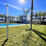 Apartamento Modern With Swimming Pool And Terraces